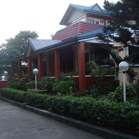 Gems Hotel y Centro de Conferencias Antipolo Exterior foto