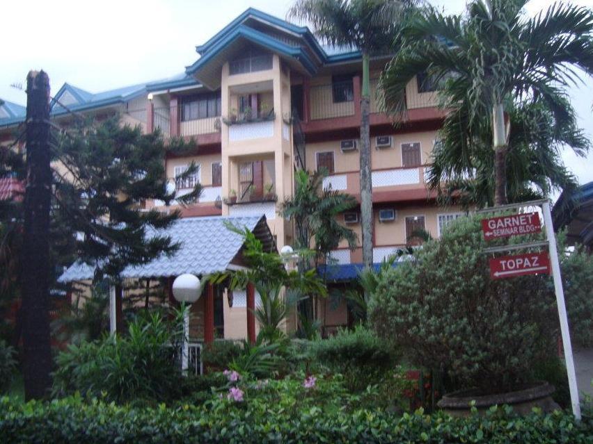 Gems Hotel y Centro de Conferencias Antipolo Exterior foto